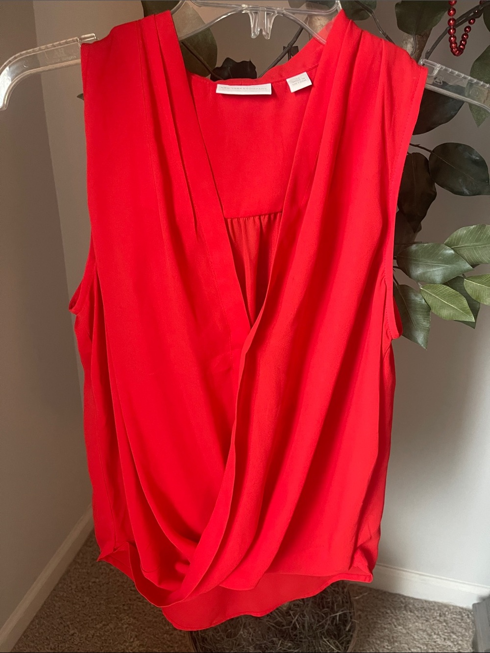 New York & Company Red Draped V-Neck Sleeveless Top
